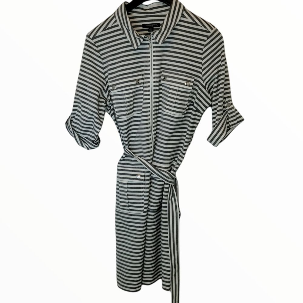 Sharagano Gray & White Belted Shirt Dress Size 14